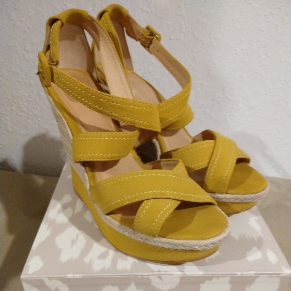ALDO Yellow Suede Platform Wedge Sandals (NWOT) 8